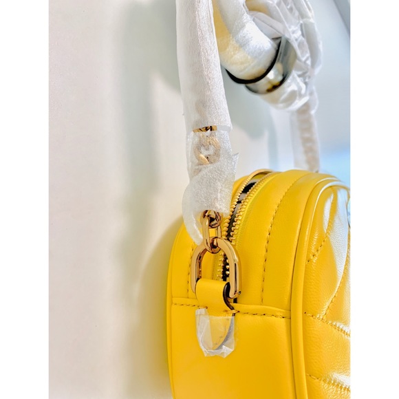 Tory Burch Kira Leather Small Camera Crossbody Bag - Picture 8 of 16